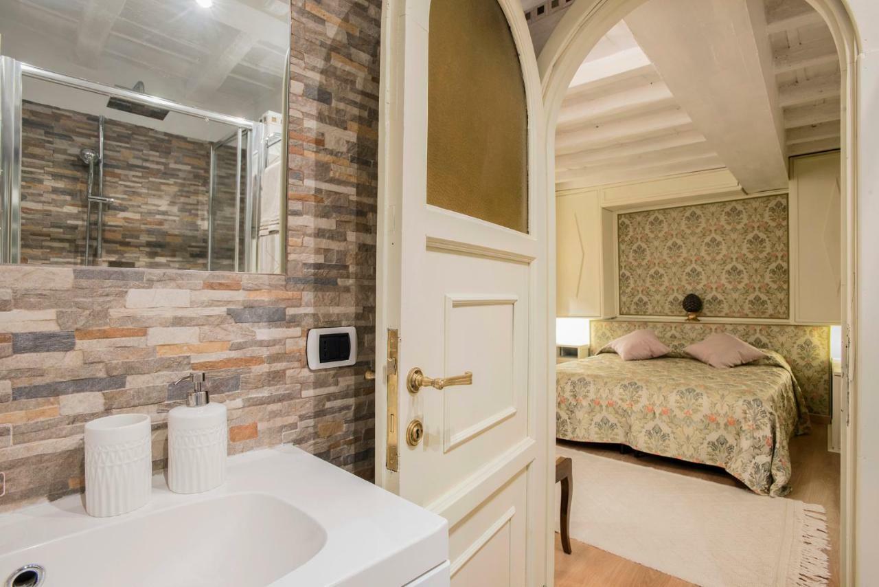 Trevinestrome - Exclusive Trevi Fountain View Apartment Εξωτερικό φωτογραφία