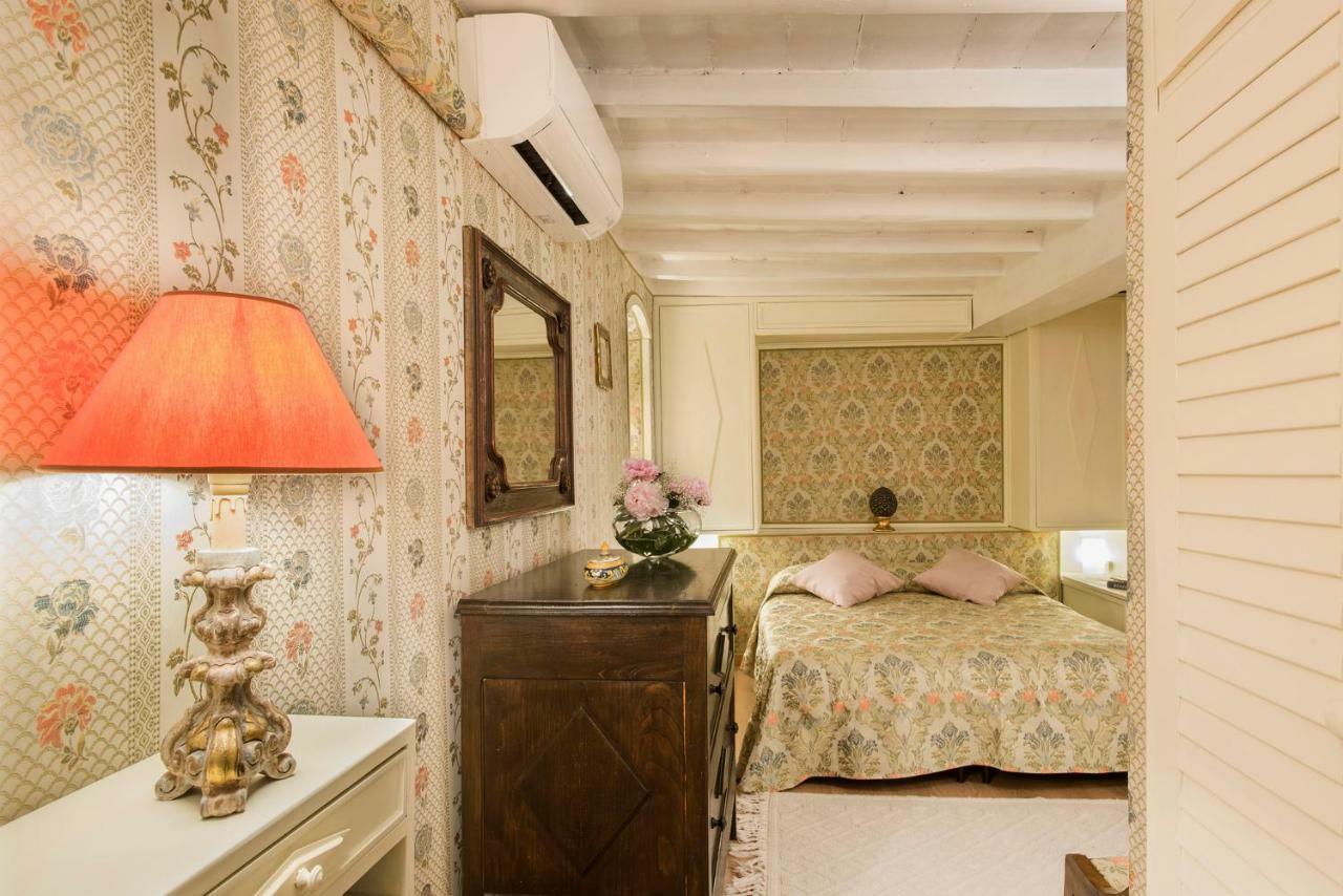 Trevinestrome - Exclusive Trevi Fountain View Apartment Εξωτερικό φωτογραφία